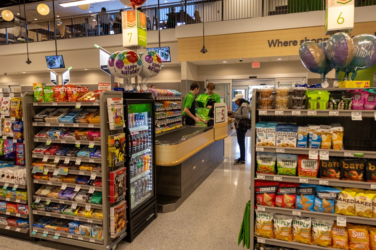 Publix checkout, where the Club Publix phone number is entered and the discounts are checked.